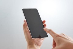 手机屏幕乱跳解决方法